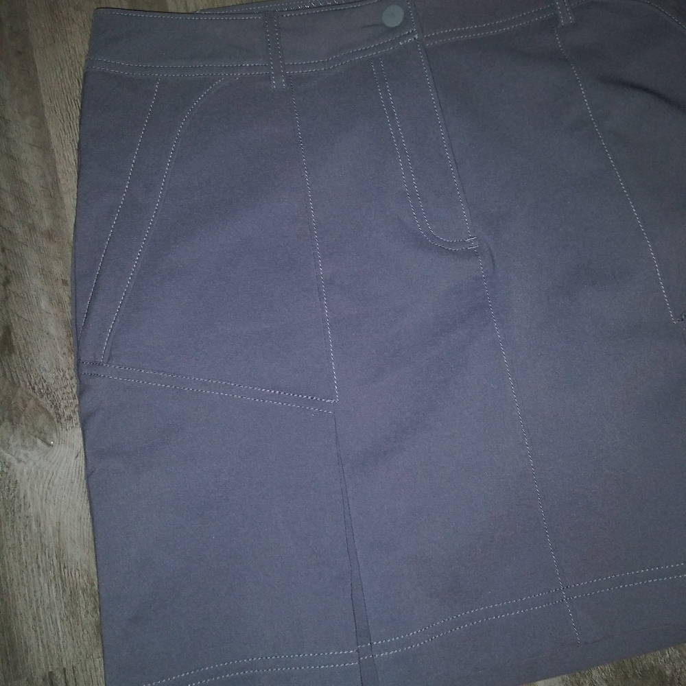 Cutter & Buck skort - Picture 4 of 7
